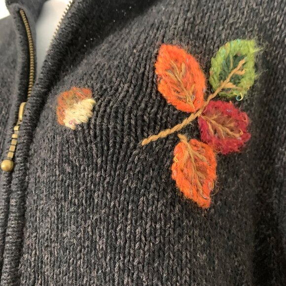 Mandal Bay Womens Charcoal Gray Knit Cardigan Embroidered Leaves Full Zip SZ L - Picture 3 of 6